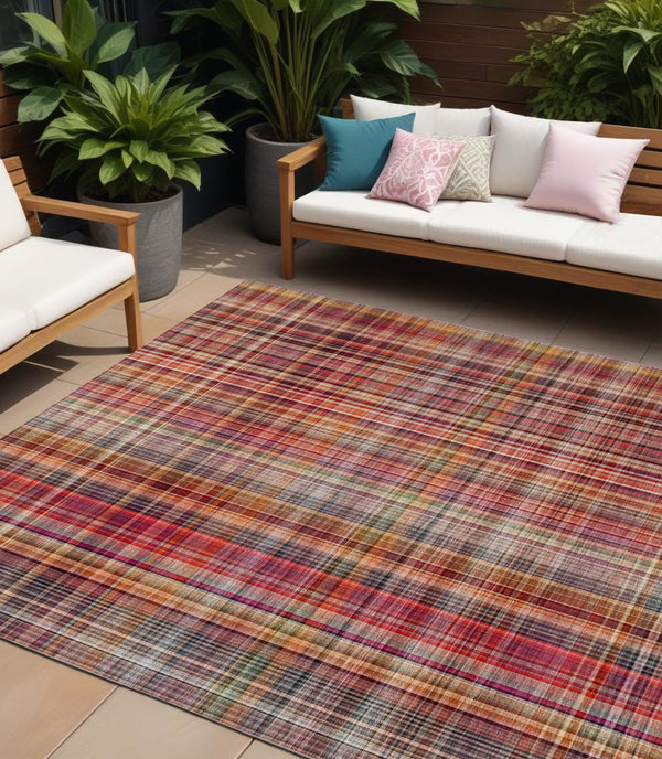 Homeroots 2' Stylish Plaid Washable Non-skid Indoor Outdoor Area Rug For Kids And Pets In Chic Design Red Polyester 561920