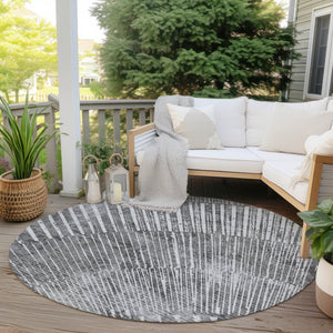 Homeroots 3' Abstract Washable Indoor Outdoor Area Rug – Stylish, Durable, And Stain-resistant For Any Space Gray Polyester 561971