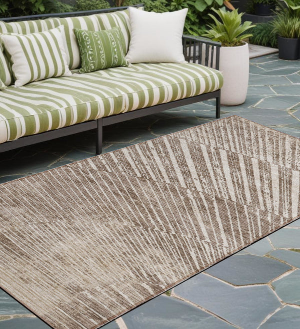 Homeroots 8' Runner Taupe And Ivory Abstract Washable Non Skid Indoor Outdoor Runner Rug Taupe Polyester 561994