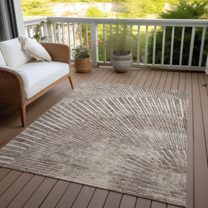 Homeroots 3' Abstract Washable Indoor Outdoor Area Rug – Stylish, Durable, And Stain-resistant For Any Space 5' X 8' Polyester 561997