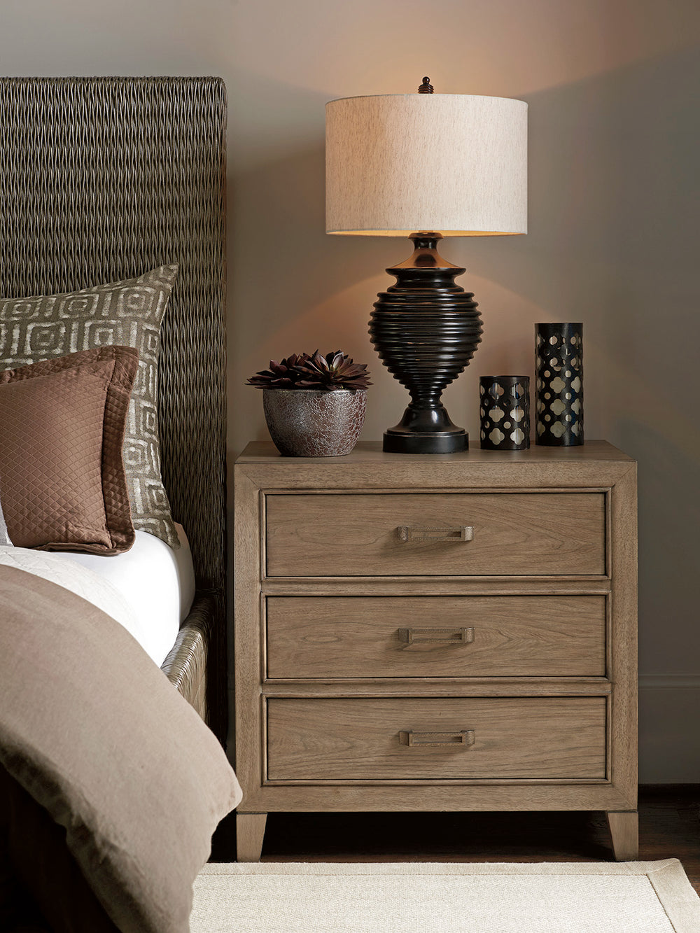 Lexington Tommy Bahama Home Mc Clellan 3-drawer Nightstand - Casual Elegance In Weathered Driftwood With Custom Hardware & Style Hatteras Gray  561-621