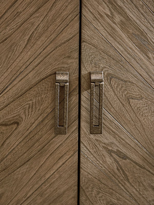 Lexington Tommy Bahama Home Spencer Buffet: Embrace Casual Elegance With Cypress Point's Weathered Driftwood And Custom Design Hatteras Gray  561-852