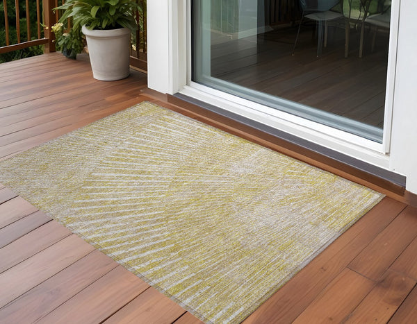 Homeroots 3' Abstract Washable Indoor Outdoor Area Rug – Stylish, Durable, And Stain-resistant For Any Space 3' X 5' Polyester 562014