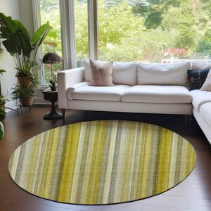 Homeroots 8' Round Gold Round Striped Washable Non Skid Indoor Outdoor Area Rug Gold Polyester 562034