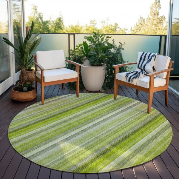 Homeroots 3' Blue Striped Washable Non-skid Area Rug - Stylish, Stain Resistant For Indoor Or Outdoor Use 8' Round Polyester 562052