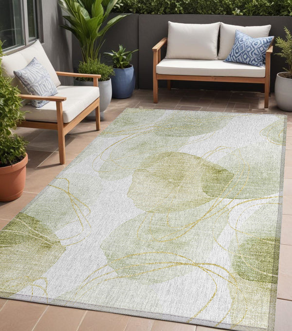 Homeroots 5' X 8' Green And Ivory Abstract Washable Non Skid Indoor Outdoor Area Rug Green Polyester 562105
