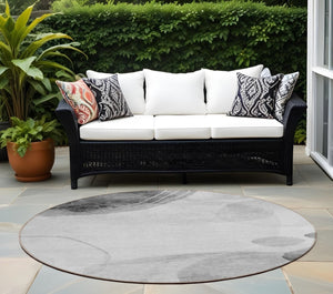 HomeRoots 5' Beige and Green Abstract Area Rug - Stylish, Durable, Washable Design for Indoor and Outdoor Use 8' Round 562151
