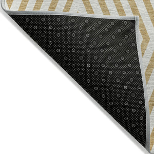 HomeRoots 5' Black and White Geometric Washable Area Rug - Stylish Non-Skid Design for Indoor & Outdoor Use 10' X 14' 562280