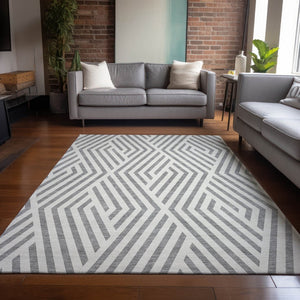 HomeRoots 5' Black and White Geometric Washable Area Rug - Stylish Non-Skid Design for Indoor & Outdoor Use 8' X 10' 562296