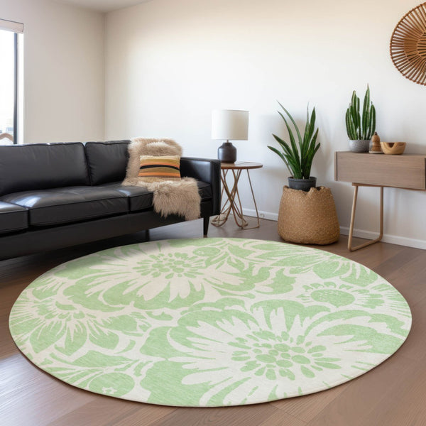 Homeroots 8' Runner Floral Washable Indoor Outdoor Rug - Stain Resistant, Non-skid, Perfect For Homes 8' Round Polyester 562475