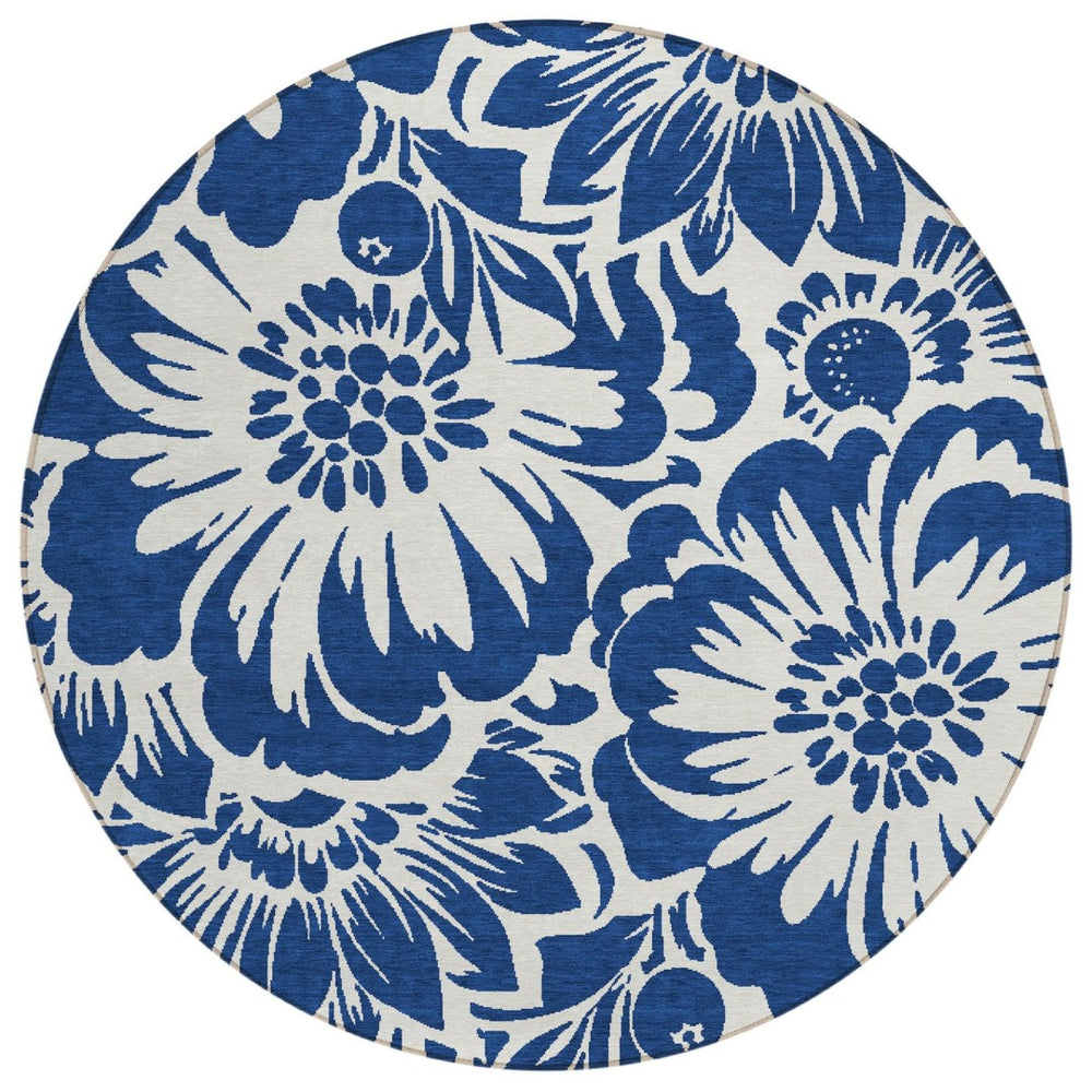HomeRoots 5' Green and Ivory Floral Area Rug – Stylish, Washable, Non-Skid Design Perfect for Indoor & Outdoor Use 8' Round 562484