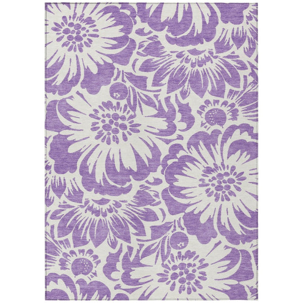 HomeRoots 5' Green and Ivory Floral Area Rug – Stylish, Washable, Non-Skid Design Perfect for Indoor & Outdoor Use 5' X 8' 562519