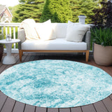 Homeroots 8' Round Teal Round Abstract Washable Non Skid Indoor Outdoor Area Rug Teal Polyester 562673