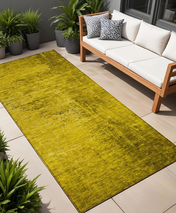 Homeroots 8' Runner Stylish Abstract Washable Non-skid Indoor Outdoor Rug For Kids And Pets - Stain Resistant Gold Polyester 562678