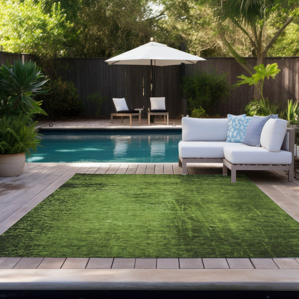 Homeroots 8' Runner Stylish Abstract Washable Non-skid Indoor Outdoor Rug For Kids And Pets - Stain Resistant 5' X 8' Polyester 562699