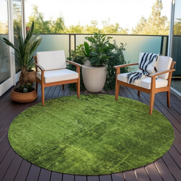 Homeroots 8' Runner Stylish Abstract Washable Non-skid Indoor Outdoor Rug For Kids And Pets - Stain Resistant 8' Round Polyester 562700
