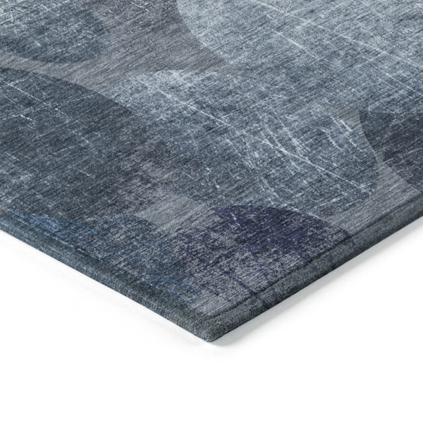 Homeroots 8' X 8' Gray And Blue Round Abstract Washable Non Skid Indoor Outdoor Area Rug Blue Polyester 562904