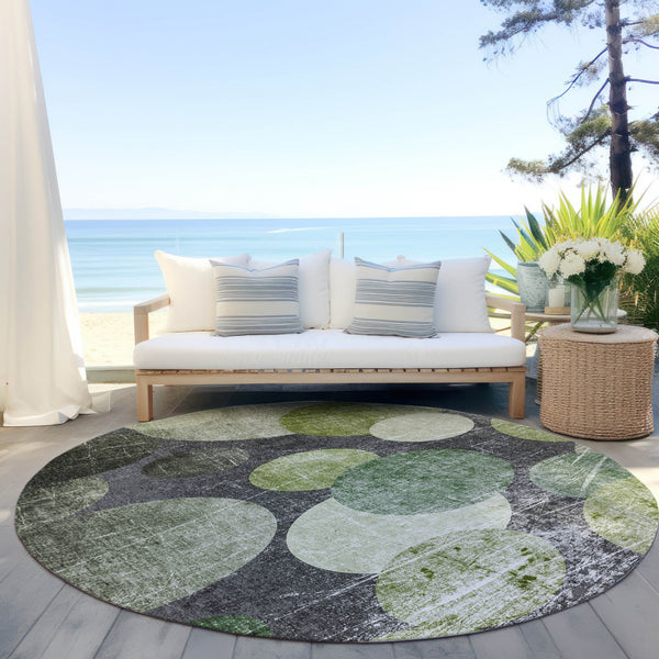 Homeroots 8' X 8' Green And Gray Round Abstract Washable Non Skid Indoor Outdoor Area Rug Green Polyester 562931