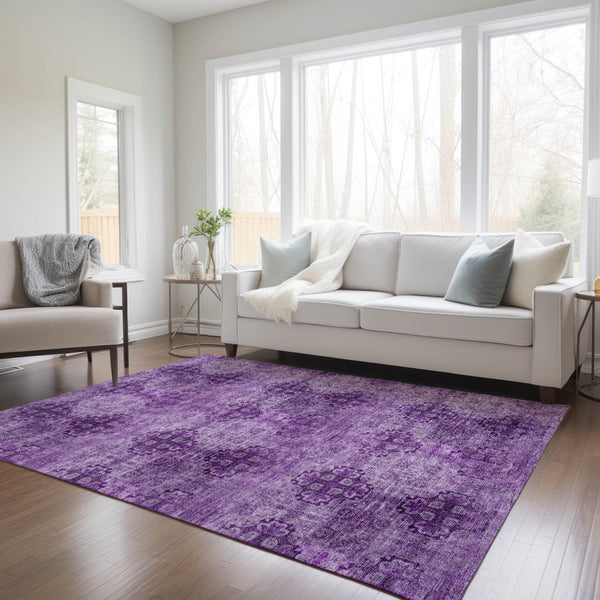 Homeroots 5' Eggplant Floral Medallion Washable Area Rug – Non-skid Design Perfect For Indoor & Outdoor Use 5' X 8' Polyester 562948