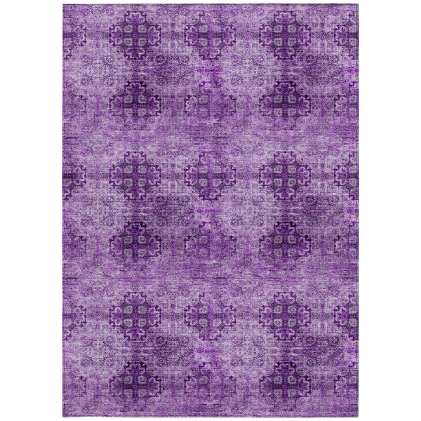 Homeroots 5' Eggplant Floral Medallion Washable Area Rug – Non-skid Design Perfect For Indoor & Outdoor Use 9' X 12' Polyester 562951