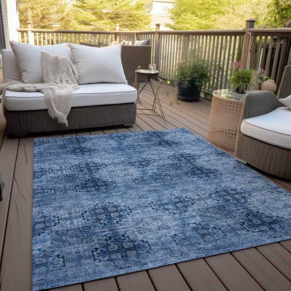 Homeroots 3' X 5' Navy Blue Floral Medallion Washable Non Skid Indoor Outdoor Area Rug Navy Polyester 562965