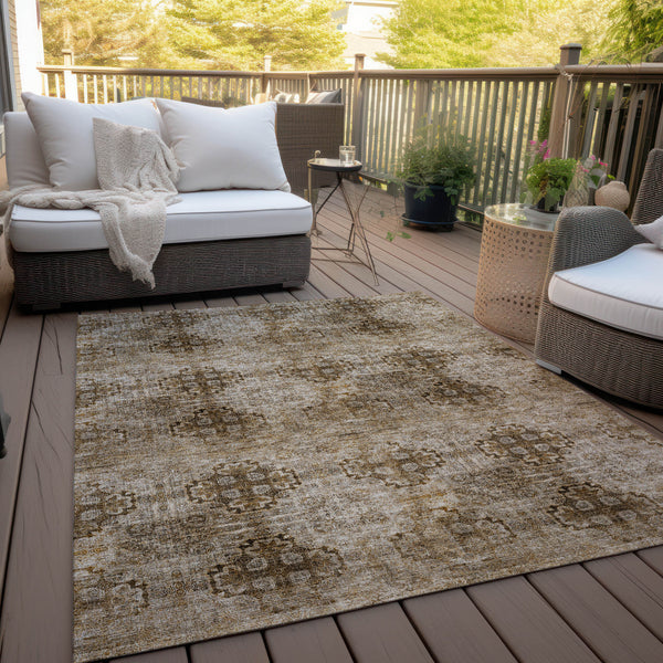 Homeroots 3' X 5' Taupe Floral Medallion Washable Non Skid Indoor Outdoor Area Rug Taupe Polyester 562992