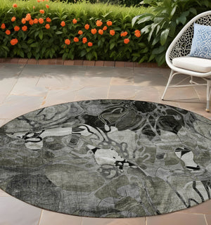 Homeroots 8' X 8' Gray Round Abstract Washable Indoor Outdoor Area Rug Gray Polyester 563048