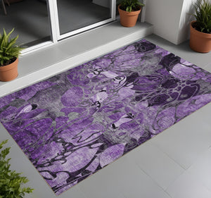 Homeroots 3' X 5' Purple Abstract Washable Indoor Outdoor Area Rug Purple Polyester 563064
