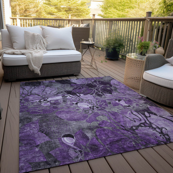Homeroots 3' X 5' Purple Abstract Washable Indoor Outdoor Area Rug Purple Polyester 563064