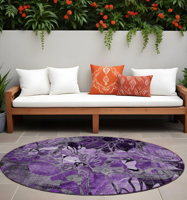 Homeroots 2' Abstract Washable Indoor Outdoor Runner Rug – Stylish Artistry For Your Living Space And More! 8' X 8' Polyester 563066
