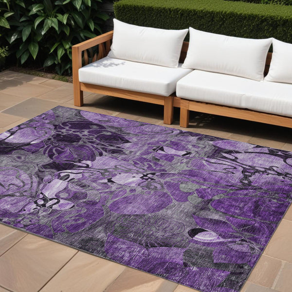 Homeroots 2' Abstract Washable Indoor Outdoor Runner Rug – Stylish Artistry For Your Living Space And More! 10' X 14' Polyester 563069