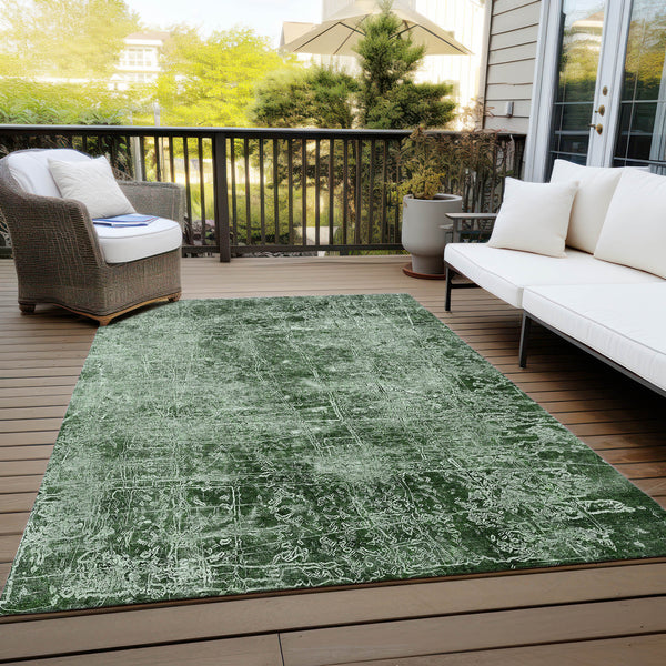 Homeroots 5' X 8' Emerald Abstract Washable Non Skid Indoor Outdoor Area Rug Emerald Polyester 563101