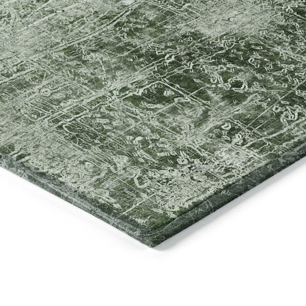 Homeroots 8' X 10' Emerald Abstract Washable Non Skid Indoor Outdoor Area Rug Emerald Polyester 563103