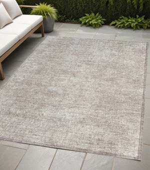 Homeroots 5' X 8' Ivory Abstract Washable Non Skid Indoor Outdoor Area Rug Ivory Polyester 563119