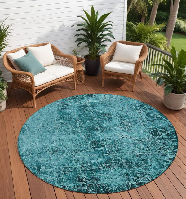 Homeroots 8' Round Teal Round Abstract Washable Non Skid Indoor Outdoor Area Rug Teal Polyester 563156