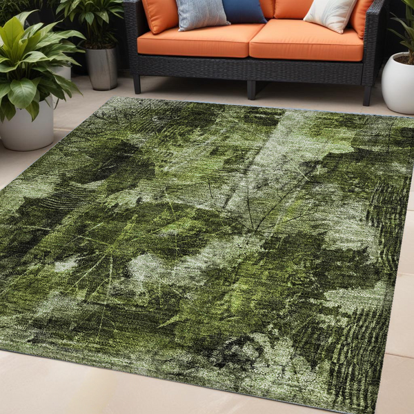 Homeroots 5' X 8' Green Floral Washable Non Skid Indoor Outdoor Area Rug Green Polyester 563173