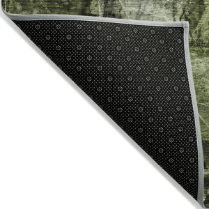 Homeroots 3' Elegant Floral Washable Non-skid Area Rug For Indoor And Outdoor Spaces - Stain Resistant Comfort 8' Round Polyester 563174