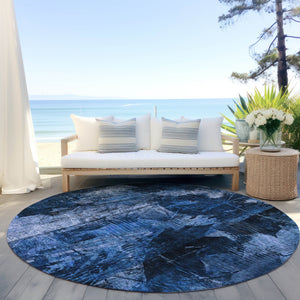 Homeroots 8' Round Navy Blue Round Floral Washable Non Skid Indoor Outdoor Area Rug Navy Polyester 563183