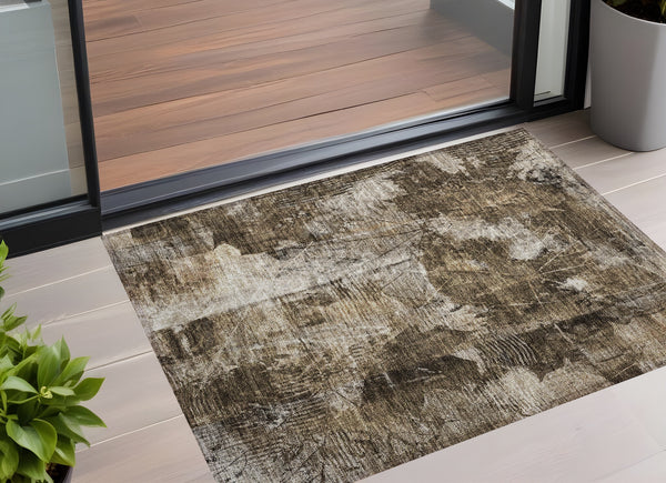 Homeroots 3' X 5' Taupe Floral Washable Non Skid Indoor Outdoor Area Rug Taupe Polyester 563199