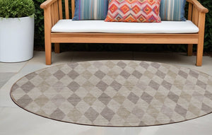 Homeroots 3' Stylish Beige Taupe And Brown Geometric Indoor Outdoor Area Rug – Washable & Non Skid Design 8' Round Polyester 563219