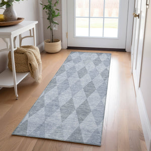 Homeroots 3' Stylish Beige Taupe And Brown Geometric Indoor Outdoor Area Rug – Washable & Non Skid Design Denim Polyester 563233
