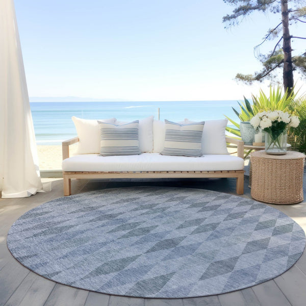 HomeRoots 5' Geometric Beige, Taupe, and Brown Area Rug - Stylish, Washable, Non-Skid for Indoor & Outdoor Use 8' Round 563237