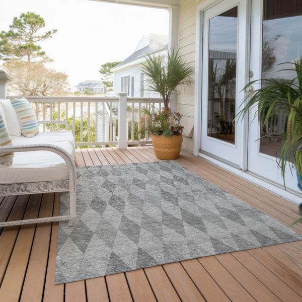 Homeroots 3' Stylish Beige Taupe And Brown Geometric Indoor Outdoor Area Rug – Washable & Non Skid Design 8' X 10' Polyester 563247