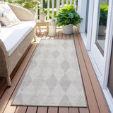 Homeroots 8' Runner Gray Geometric Washable Non Skid Indoor Outdoor Runner Rug Ivory Polyester 563251