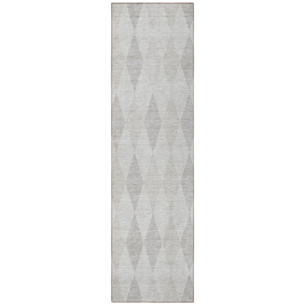 Homeroots 8' Runner Gray Geometric Washable Non Skid Indoor Outdoor Runner Rug Ivory Polyester 563251