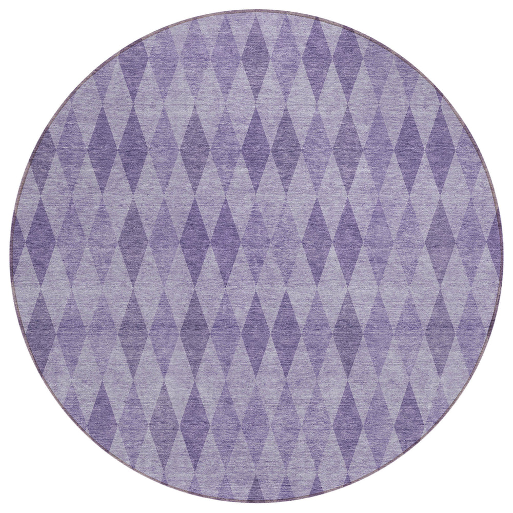 Homeroots 8' Round Purple Round Geometric Washable Non Skid Indoor Outdoor Area Rug Purple Polyester 563264