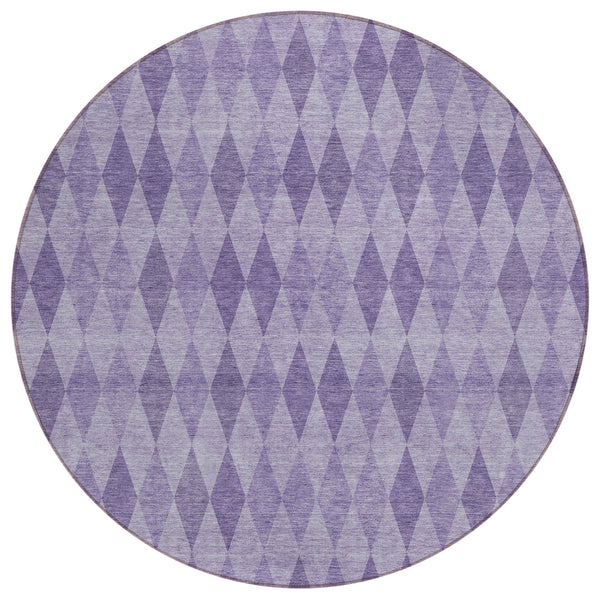 Homeroots 8' Round Purple Round Geometric Washable Non Skid Indoor Outdoor Area Rug Purple Polyester 563264