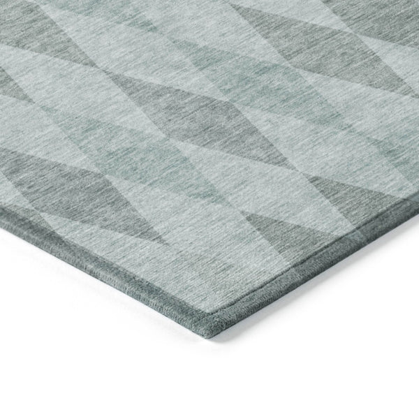 Homeroots 3' Stylish Beige Taupe And Brown Geometric Indoor Outdoor Area Rug – Washable & Non Skid Design Teal Polyester 563276