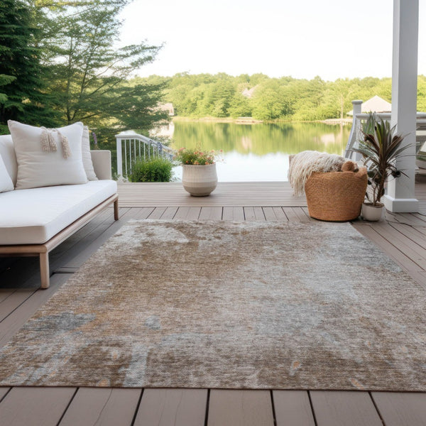 HomeRoots 5' Contemporary Abstract Brown and Off-White Area Rug - Washable, Non-Skid, Indoor & Outdoor Use 10' X 14' 563312