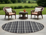 Homeroots 8' Round Black Gray And White Round Plaid Washable Non Skid Indoor Outdoor Area Rug Black Polyester 563336